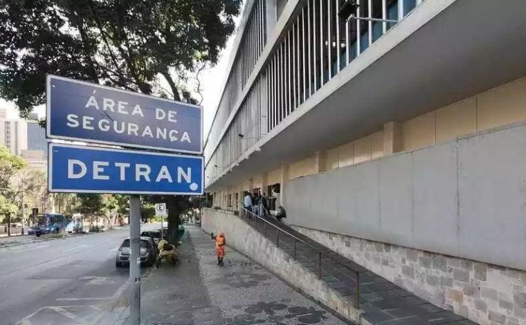 Detran de Minas Gerais realiza leilão on-line com mais de mil veículos; veja como participar 