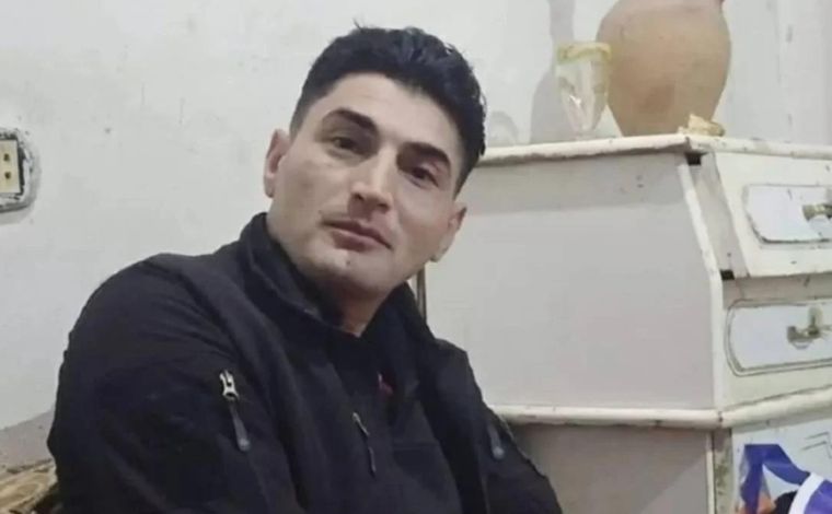 Sírio declarado morto após ser soterrado em terremoto ‘ressuscita’ durante funeral 