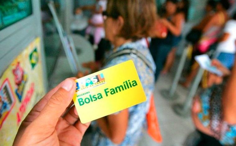 Novo Bolsa Família terá cálculo por pessoa, extra por criança e gestante