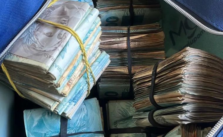 Homem é preso com cerca de R$ 200 mil e caixas de material hospitalar em Belo Horizonte 