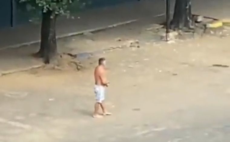 Cansado de ameaças, homem persegue e atira contra o ex-genro em Minas; veja vídeo