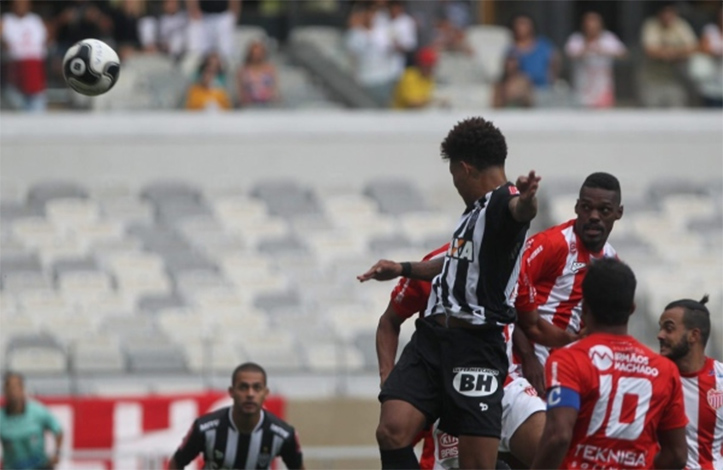 Galo e Leão vão reviver o clássico mais antigo do estado neste sábado (4)