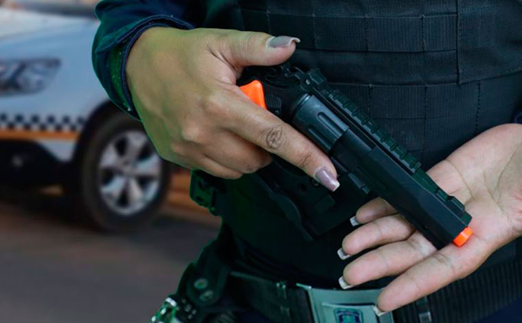 Segurança nas escolas: GCM apreende arma de brinquedo com aluno