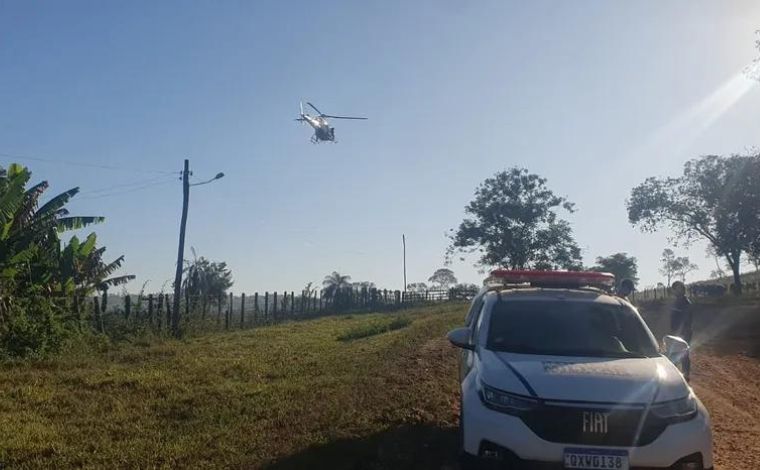 Criminosos invadem fazenda e fazem família refém em Santana de Pirapama 