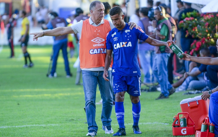 Alisson comemora primeiro gol no Mineiro e destaca união do grupo