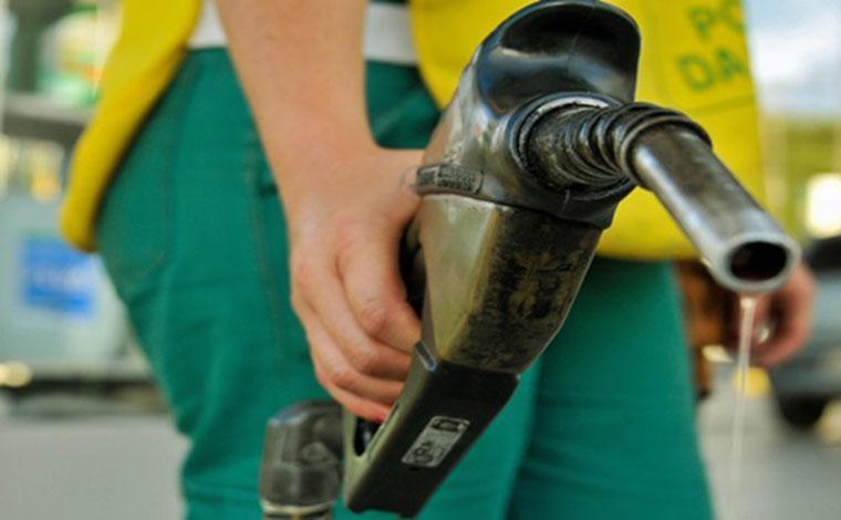 Preço médio do litro da gasolina cai R$ 0,21 em Minas Gerais, segundo ANP