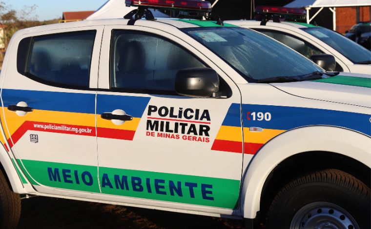 Dois são presos por furto, desacato e dificultar fiscalização ambiental em Santana de Pirapama