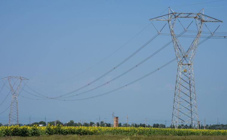 Apagão Nacional: interrupção de 16 mil MW de carga deixa vários estados do Brasil sem energia 