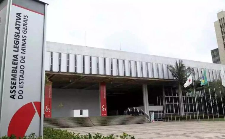 Projeto que cria botão do pânico nas escolas é aprovado em 1º turno na Assembleia Legislativa