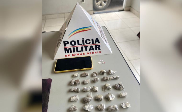 Jovem é preso suspeito de tráfico de drogas no bairro Planalto em Sete Lagoas