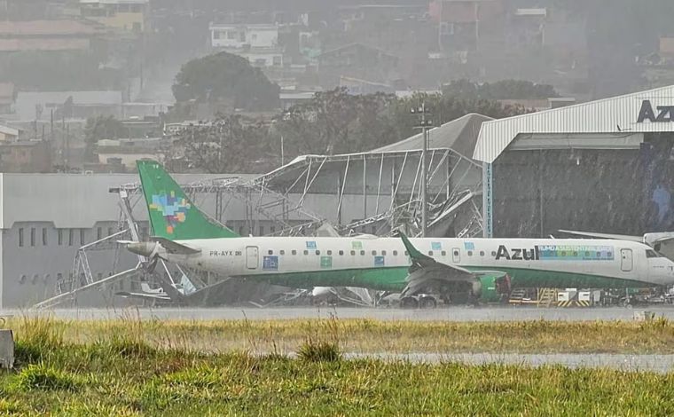  Hangar desaba no Aeroporto da Pampulha após forte chuva em Belo Horizonte