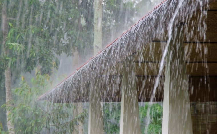Ventos fortes e chuvas de até 50 mm podem atingir mais de 570 cidades de Minas Gerais; veja quais