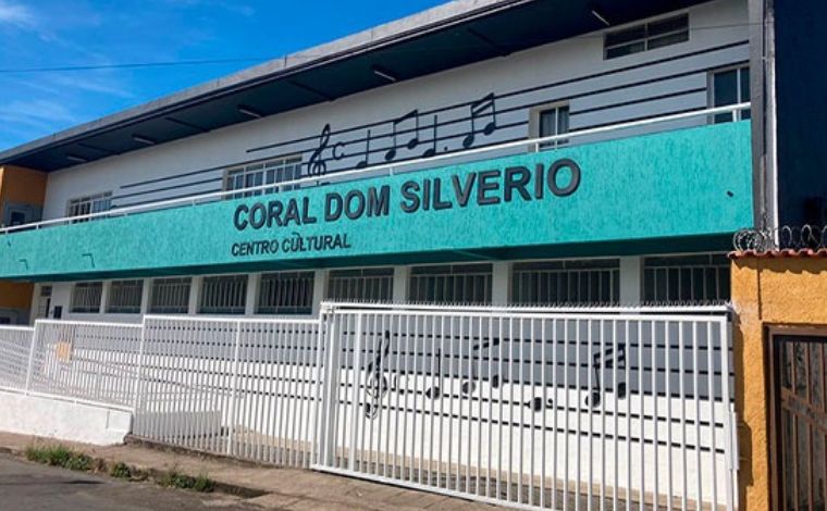 Coral Dom Silvério e Clube de Letras celebram poesia e música em Sete Lagoas 