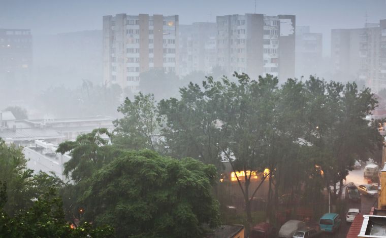 Ventos fortes e chuvas de até 50 mm podem atingir mais de 500 cidades de Minas Gerais; veja quais