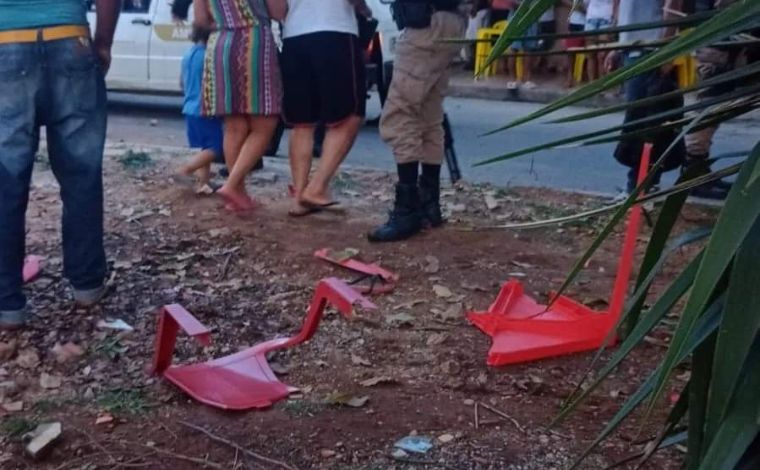 Carro desgovernado atropela pedestres no bairro Belo Vale em Sete Lagoas 
