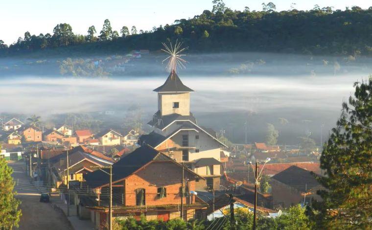 Cidade de mineira registra segunda menor temperatura do Brasil, marcando 6,2°C na madrugada 