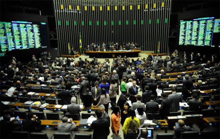 Câmara debate reformas da Previdência e Trabalhista nesta semana