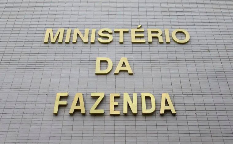 Ministério da Fazenda reduz previsão oficial de crescimento do PIB para 3%