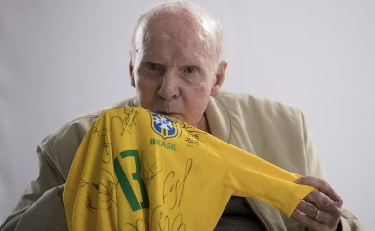 Zagallo, lenda do futebol mundial, morre aos 92 anos no Rio de Janeiro 