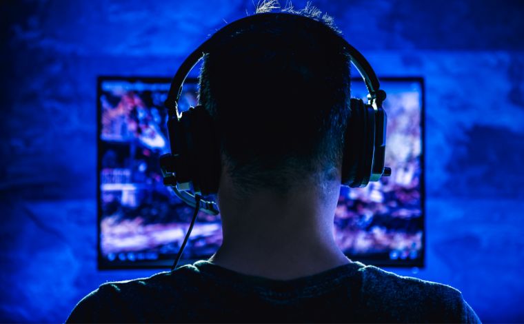 Uso de videogame é risco para perda auditiva, aponta estudo