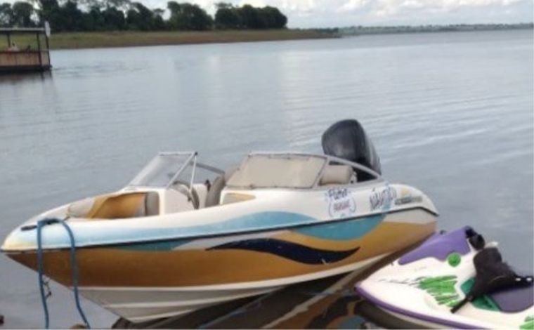 Acidente entre jet ski e lancha deixa dois mortos em Minas Gerais