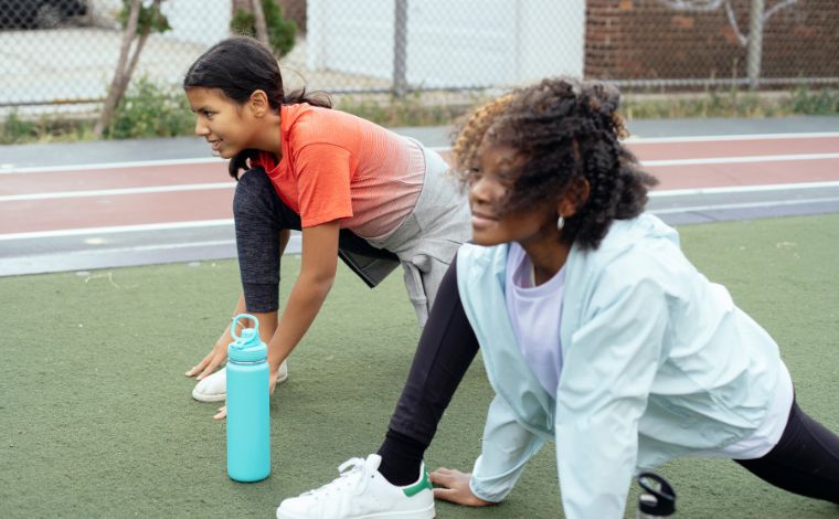 Atividade física na adolescência reduz colesterol na idade adulta, aponta estudo