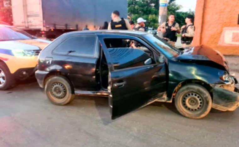 Vídeo: Perseguição policial termina em acidente e suspeitos presos em Sete Lagoas 