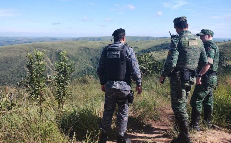 Operação conjunta combate extração de cristal na APA da Serra de Santa Helena em Sete Lagoas 