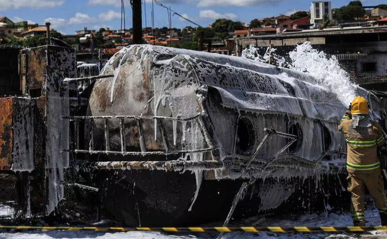 Após 27 dias internado, morre idoso ferido em explosão de caminhão-tanque em Belo Horizonte 