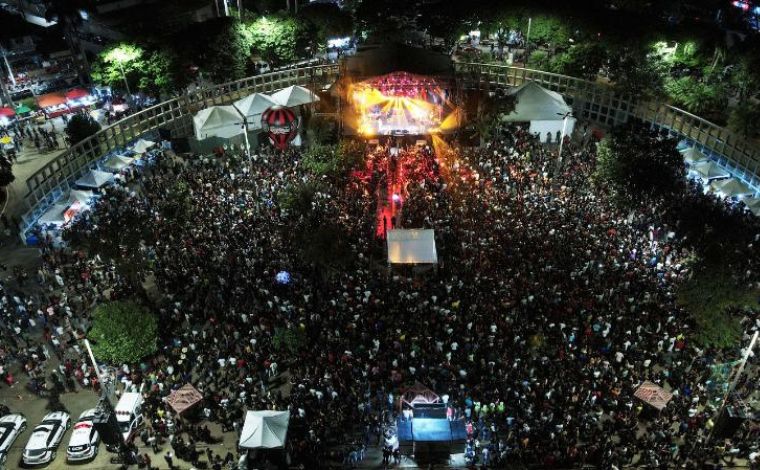 Sete Lagoas comemora Dia do Trabalhador com shows, alegria e solidariedade