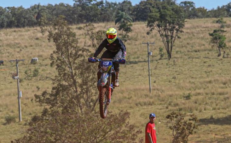 1ª etapa da Copa Sete Lagoas de Motocross levou 138 pilotos ao Motódromo Gardelon