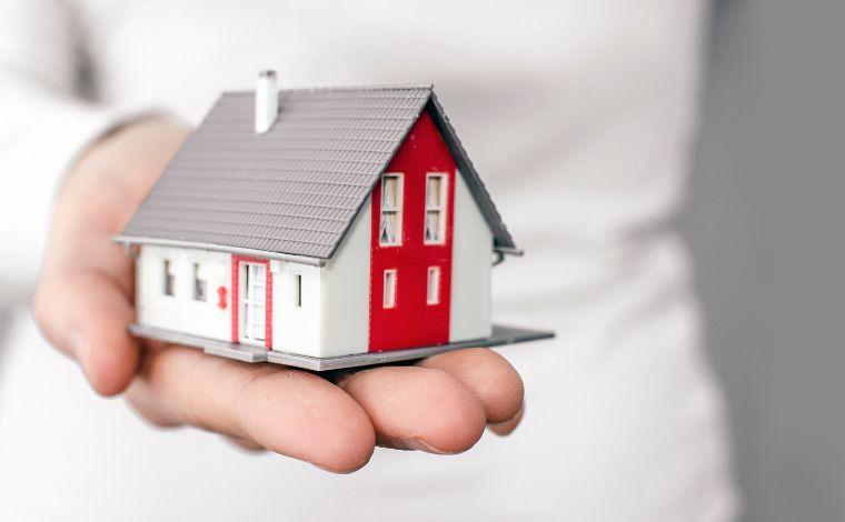 Regularização Fundiária: mais de 350 famílias recebem escrituras em Sete Lagoas