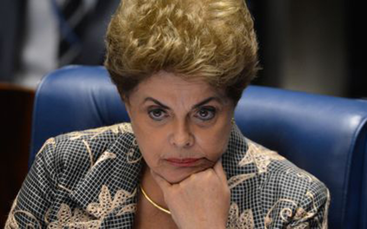Dilma Roussef é cassada definitivamente pelo Senado