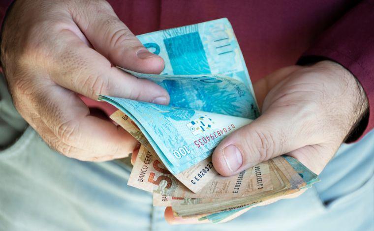 INSS paga aposentadorias de julho; confira cronograma, passo a passo e mais informações