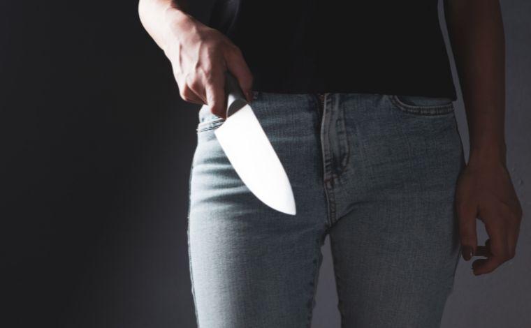 Mulher é presa suspeita de matar marido com golpe de faca em Prudente de Morais
