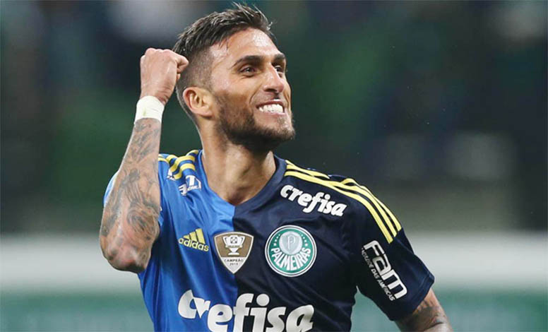 Cruzeiro contrata atacante Rafael Marques para a disputa do Brasileirão 