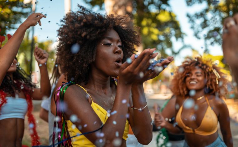Carnaval 2025: confira programação na região e caia na folia