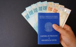 Governo lança linha de empréstimo consignado para trabalhadores CLT e MEIs; veja como vai funcionar