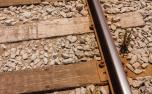 Adolescente de 15 anos mata homem e deixa corpo em linha férrea para ser atropelado por trem em MG