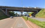 Policial militar tenta impedir homem de pular de viaduto na BR-040, mas os dois caem e morrem