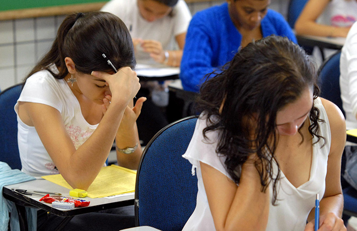 Candidatos ao Enem 2017 têm até hoje para fazer inscrição