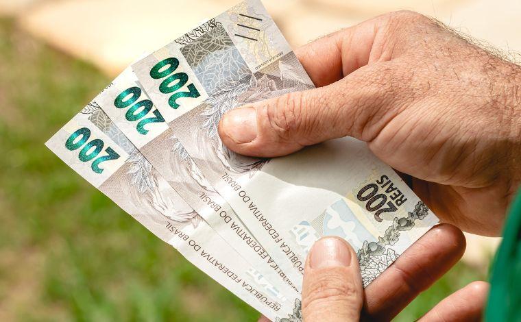 Bolsa Família e Auxílio Gás: Caixa paga benefício a novo grupo nesta segunda-feira (28)