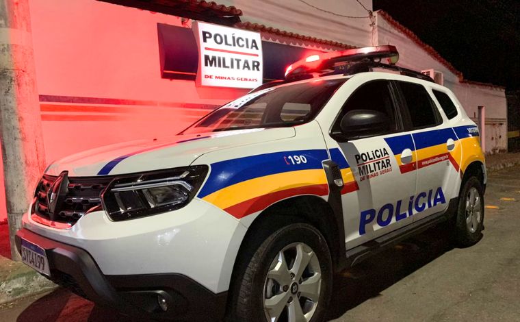 Homem é agredido por grupo após parar para urinar em via pública em Sete Lagoas