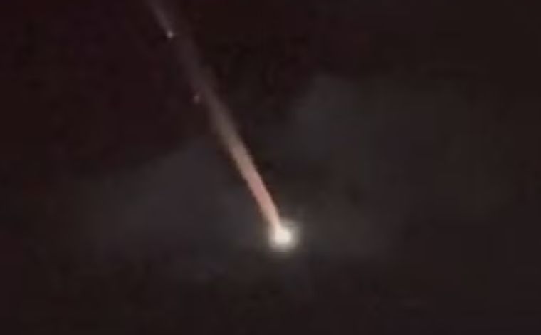 Clarão luminoso visto em Minas Gerais pode ter sido fragmento de foguete lançado em 2014