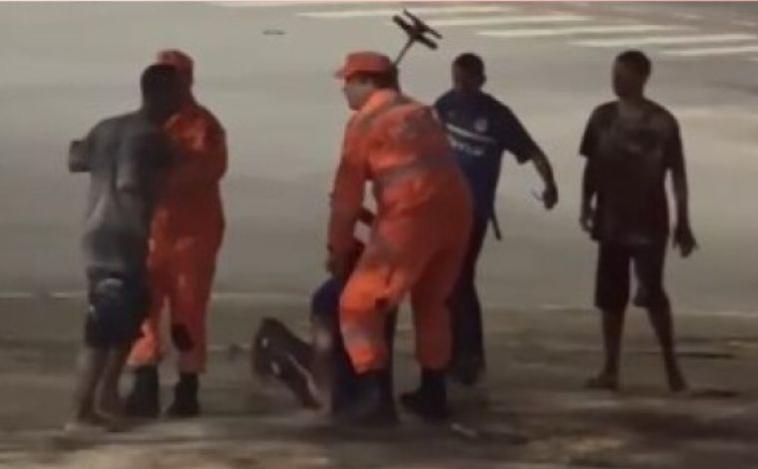 Militar do Corpo de Bombeiros tem trauma facial ao levar pedrada durante salvamento na Grande BH