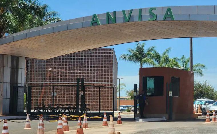 Anvisa suspende venda de suplementos para dor muscular e sono; entenda