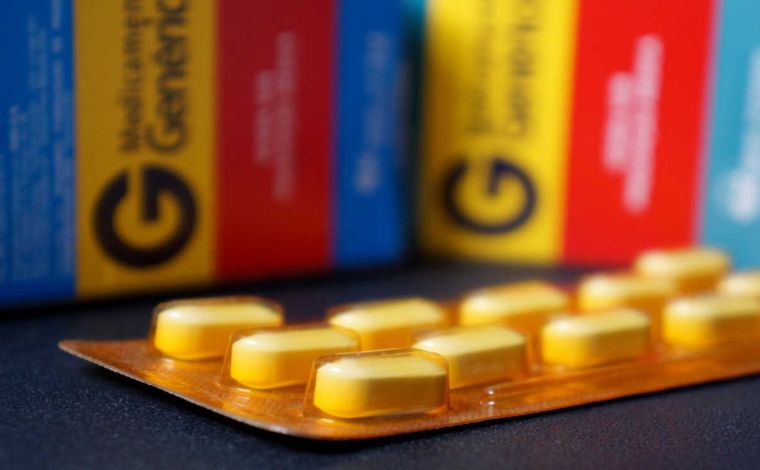 Remédio genérico funciona como o original? Farmacêutico responde
