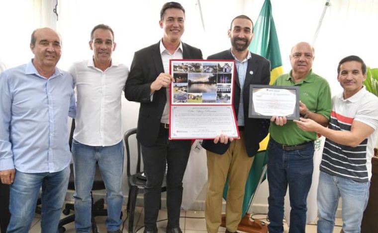 Cientista sete-lagoano Luiz Pereira é homenageado em novo projeto da Prefeitura