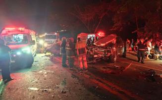 Homem e bebê de 4 meses morrem em acidente na MG-050; quatro pessoas ficaram feridas