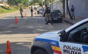 Homem é preso em blitz ao tentar transportar drogas de Sete Lagoas para Matozinhos